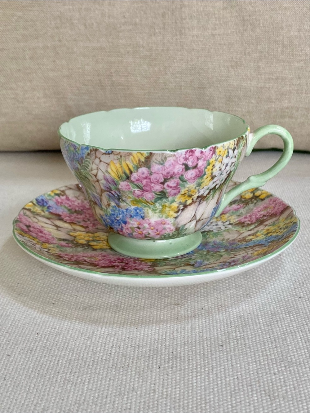 Vtg SHELLEY ROCK GARDEN Chintz Henley Shape Tea Cup & Saucer England